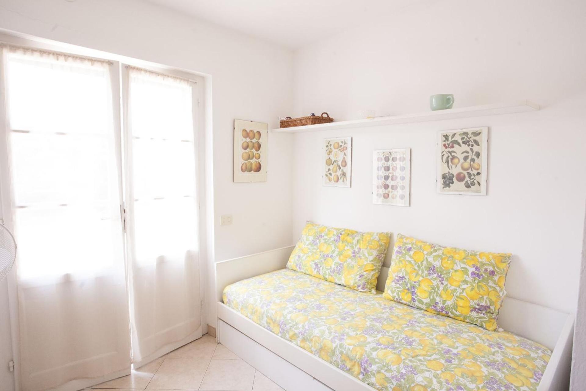 Appartamenti Villa Anna - Goelba カポリーヴェリ エクステリア 写真