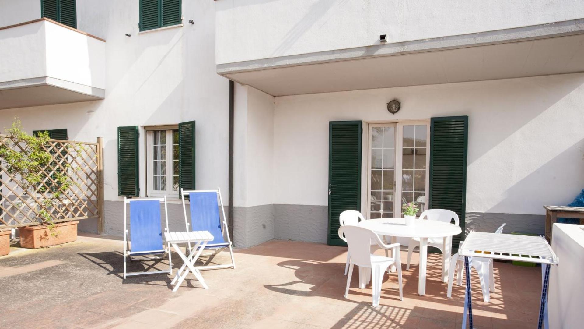 Appartamenti Villa Anna - Goelba カポリーヴェリ エクステリア 写真
